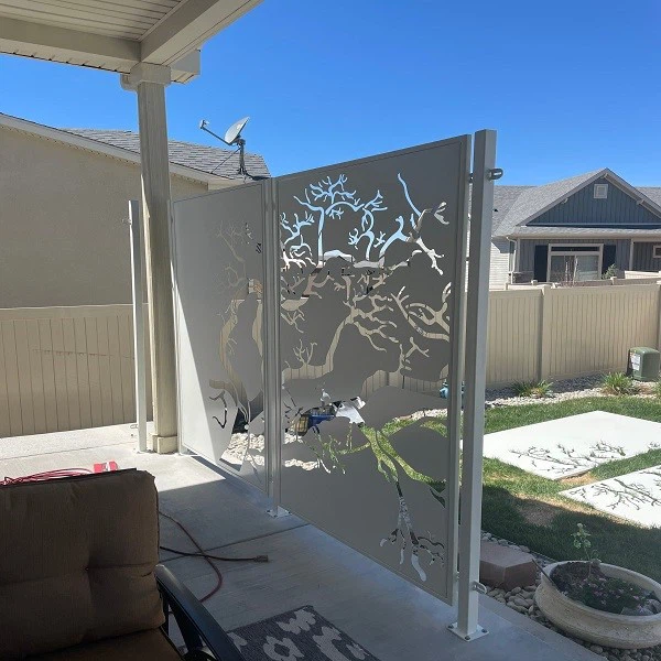 6Outdoor Privacy Screens for Every Yard 6Outdoor Privacy Screens for Every Yard