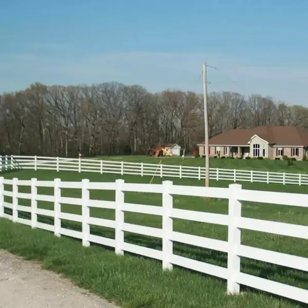 4-rail-vinyl-ranch-post-and-rail-horse-fence_residential_1_